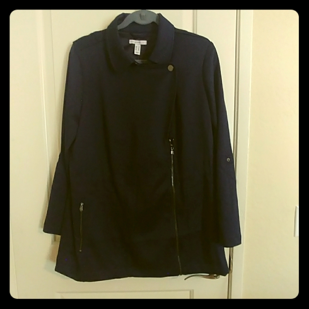New Isacc Mizrahi Jacket Size 14 NEW